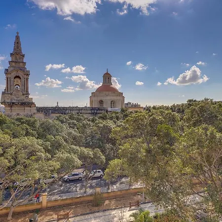 Idyllic Close To Valletta Appartamento *