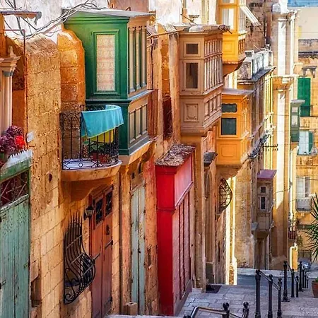 Idyllic Close To Valletta Appartamento Floriana