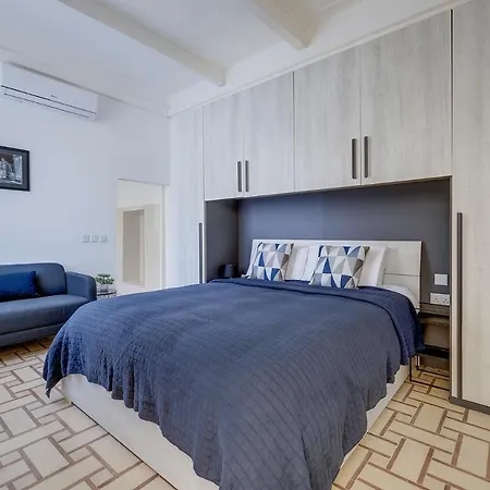 Idyllic Close To Valletta Διαμέρισμα