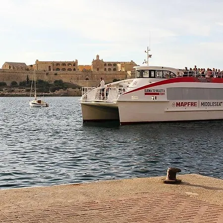 Idyllic Close To Valletta Φλοριάνα